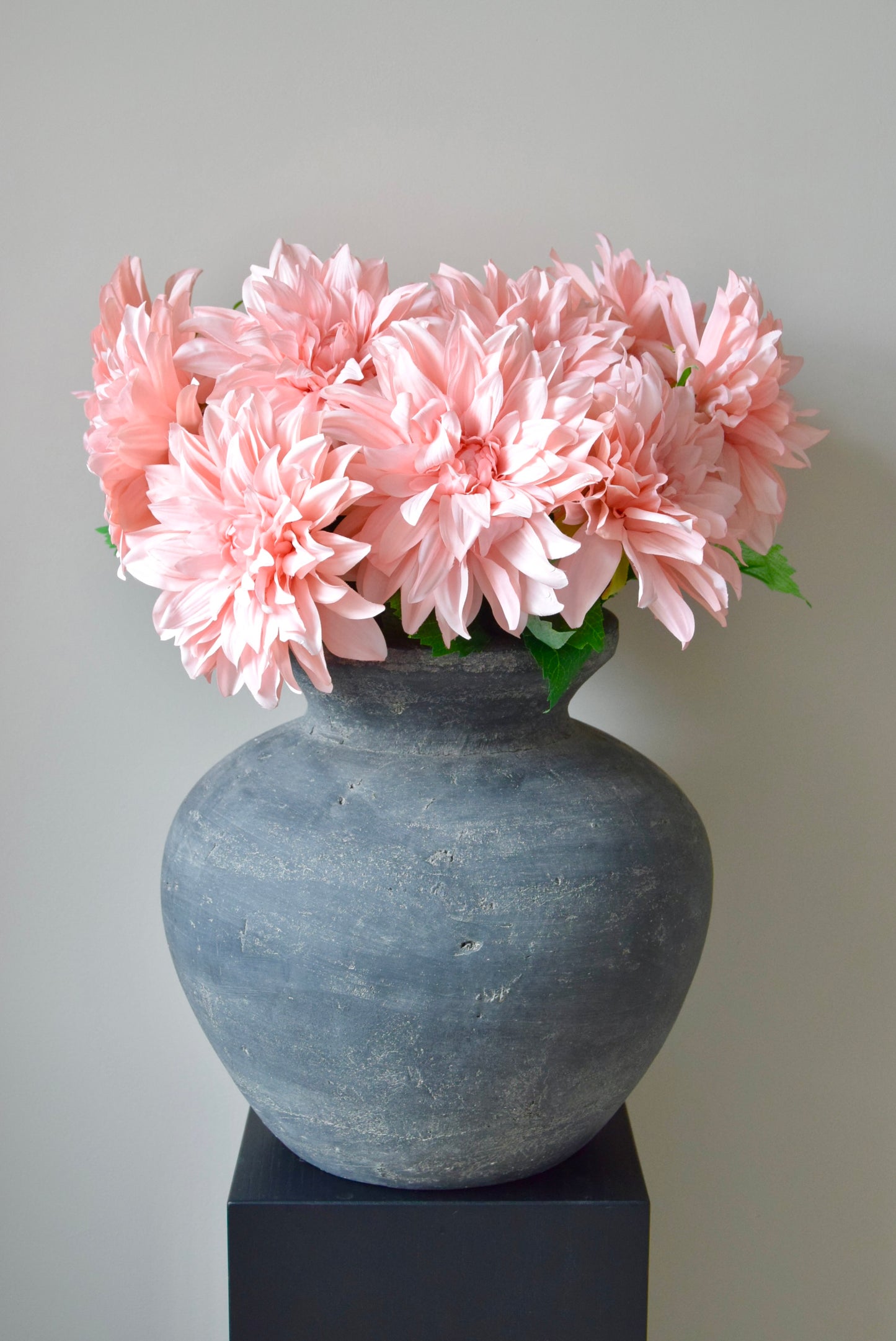 Artificial Pink Dahlia Stem – Faux Monarch Dahlia Flower