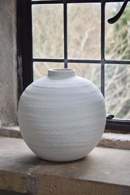 Matte White Sphere Vase – Ceramic Flower Vase | Minimalist Home & Hotel Decor