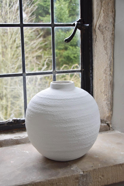 Matte White Sphere Vase – Ceramic Flower Vase | Minimalist Home & Hotel Decor